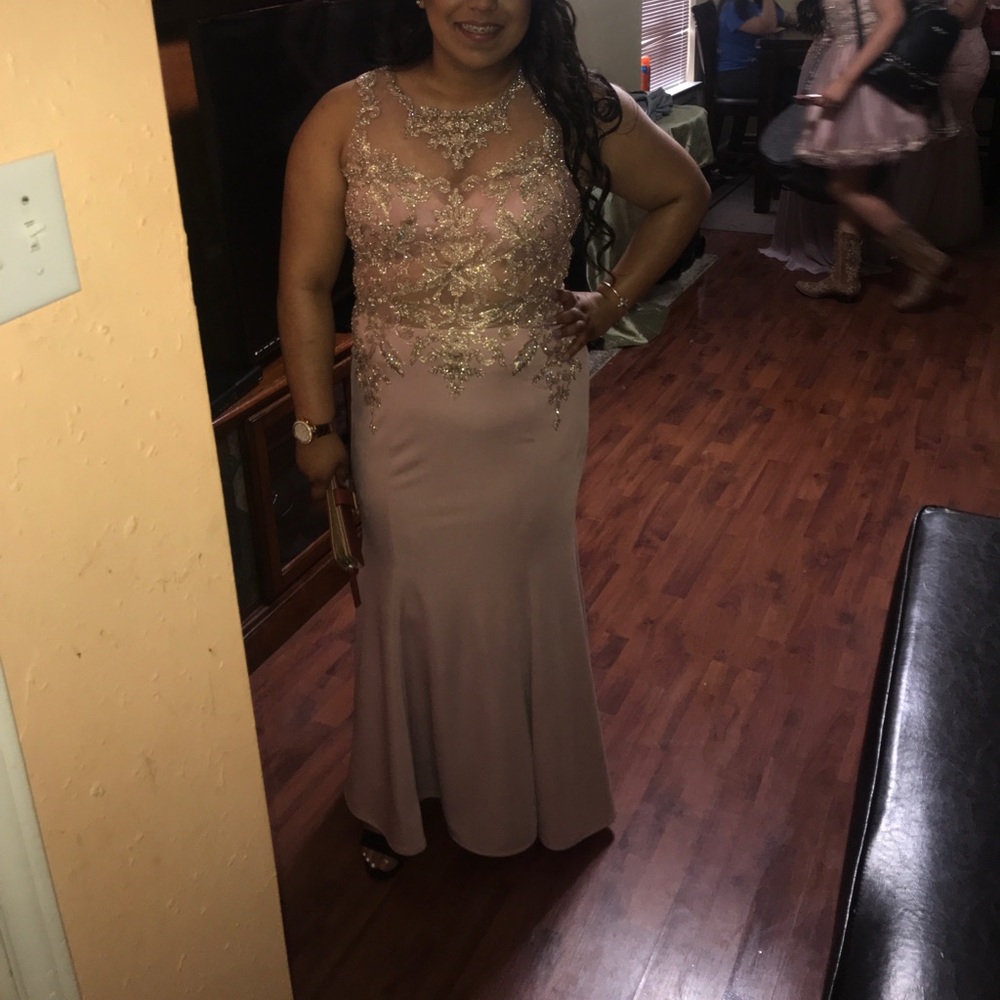 A good prom dress or for any occassion